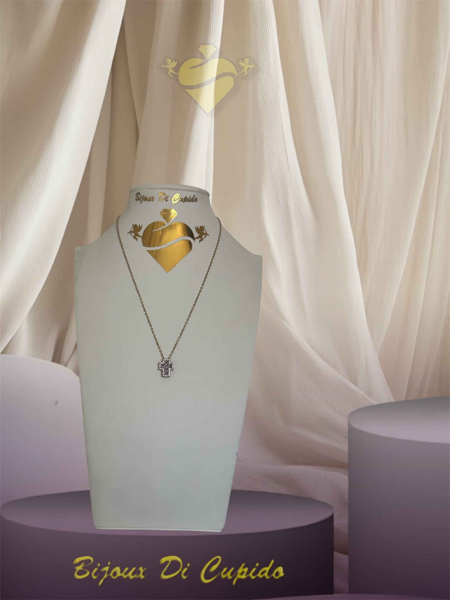 Collana Croce Delicata