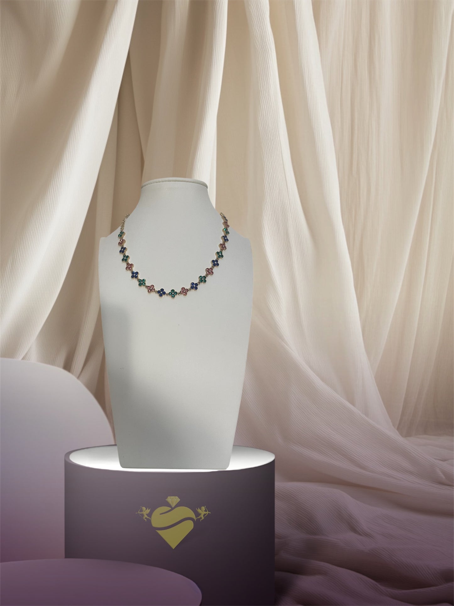 Collana Carezza di Petali